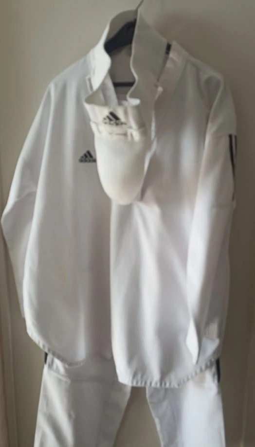 Dobok / Kimono Taekwondo ADIDAS WTF - Novo 180cm (Tamanho 4) – photo 14
